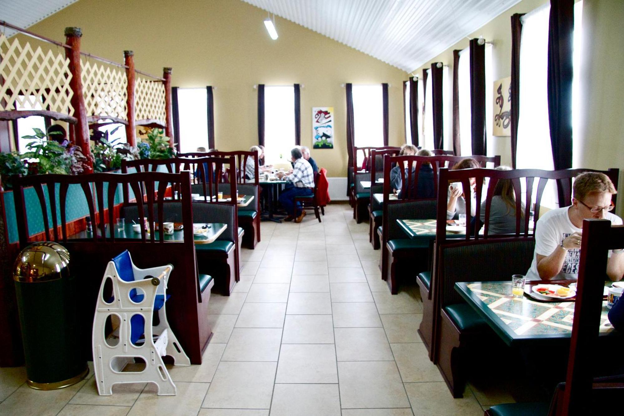 Hotel Vogar Extérieur photo