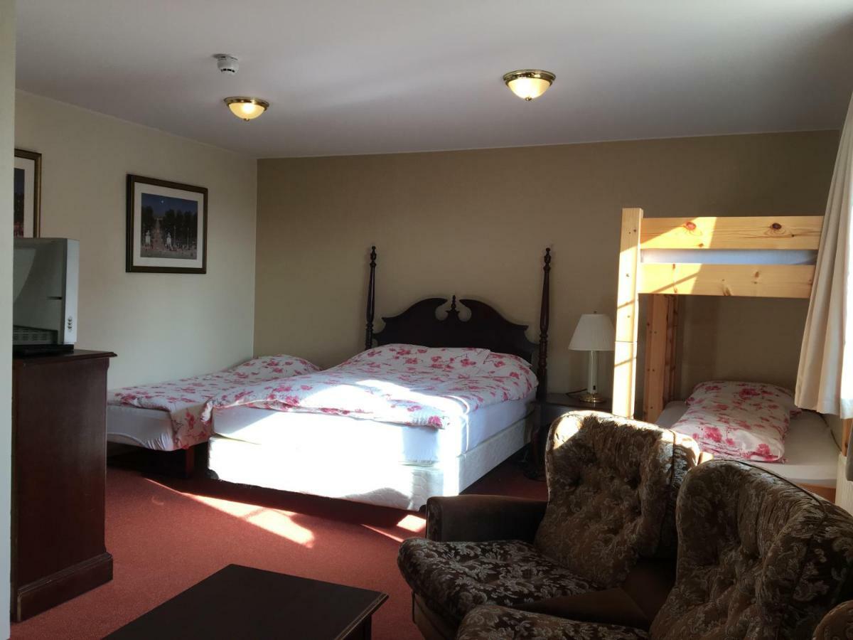 Hotel Vogar Extérieur photo